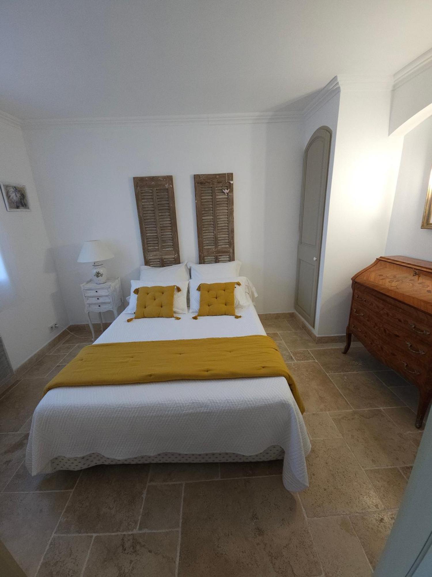 Gite Le Felibre Châteauneuf-lès-Martigues Exterior foto